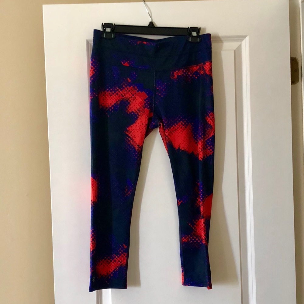 Athleta Crop Leggings